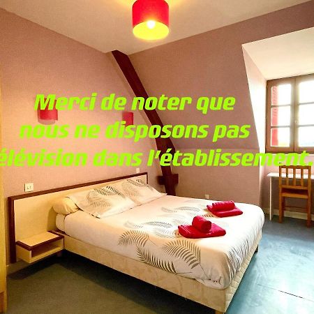 Auberge Le Beaulieu -Cantal Екстериор снимка